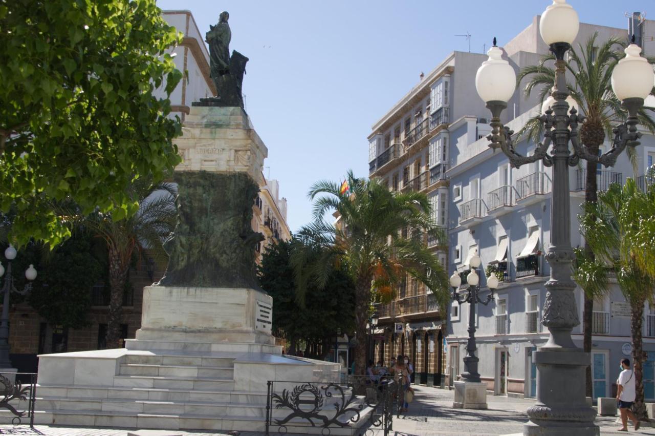 Pension Las Cuatro Naciones Cadiz Dış mekan fotoğraf
